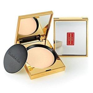 Flawless Finish Ultra Smooth Pressed Powder Elizabeth Arden mejor precio